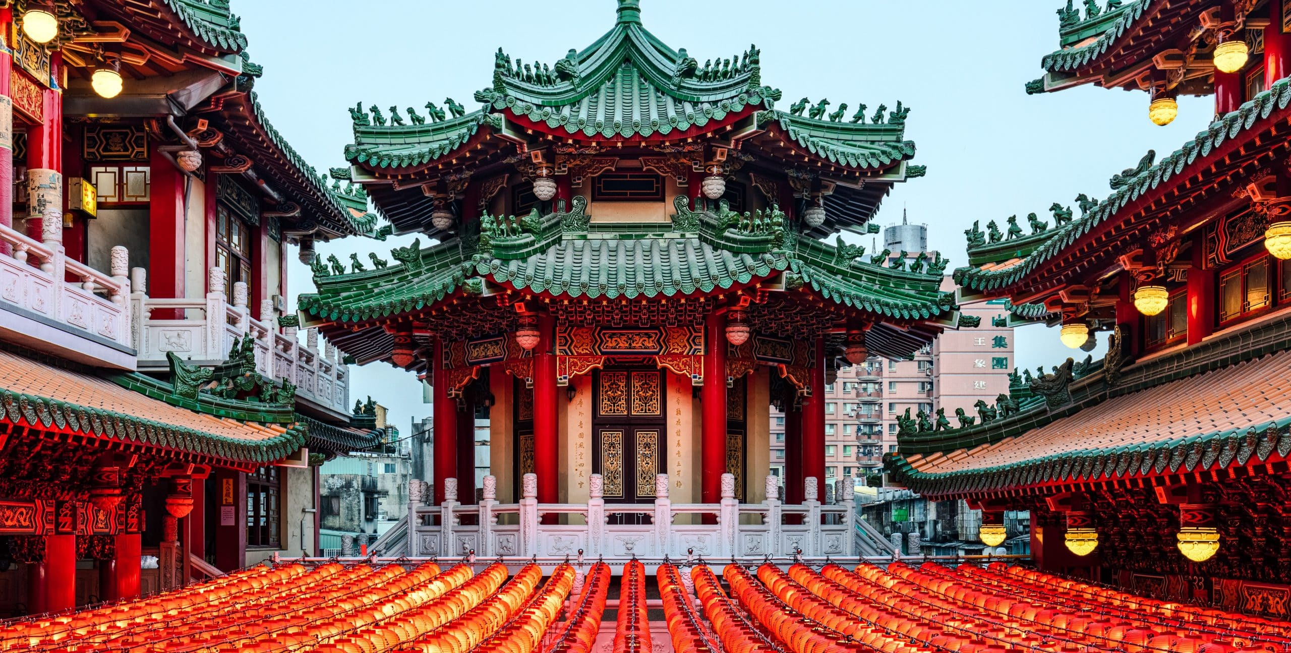 The Jewels of Southern China: Discover the Hidden Treasures of Guangxi, Yunnan & Guangdong