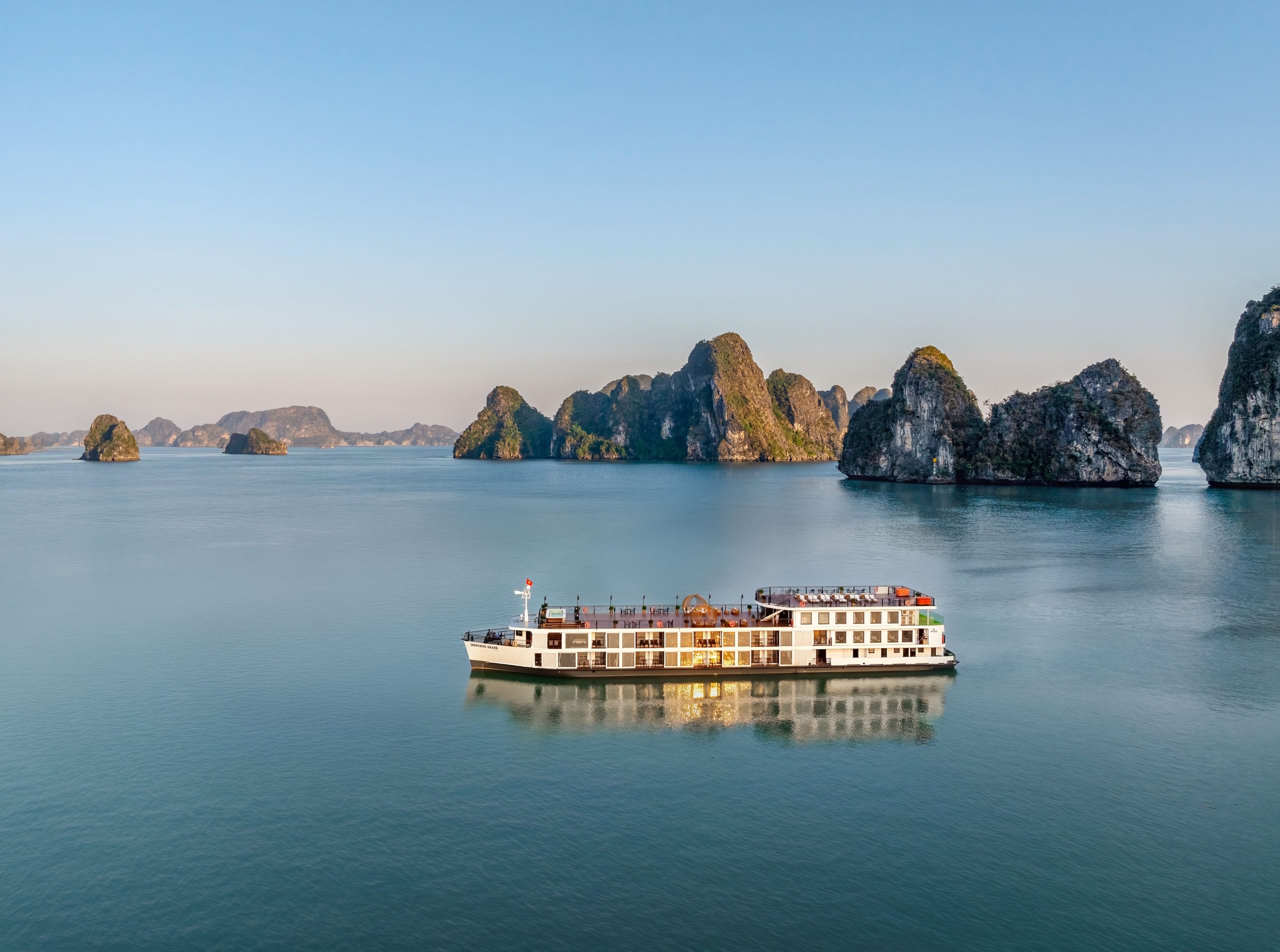 INDOCHINE GRAND CRUISE IN LAN HA BAY