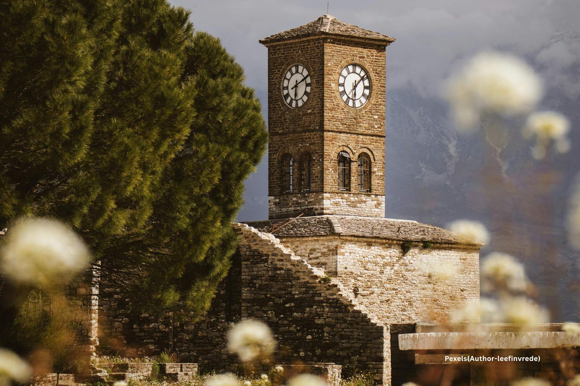 Gjirokaster_Source-pexels_Author-leefinvrede20761908