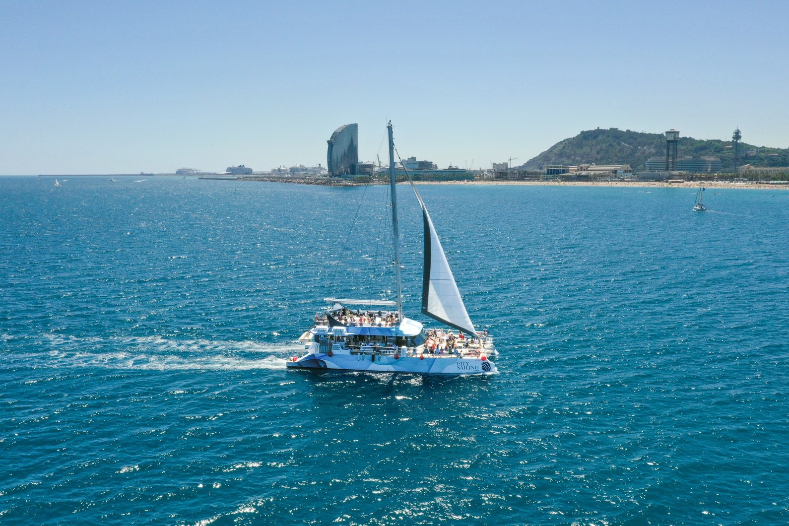 catamaran_optimized-1