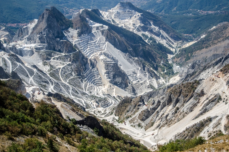 CARRARA MARBELS DISCOVERY