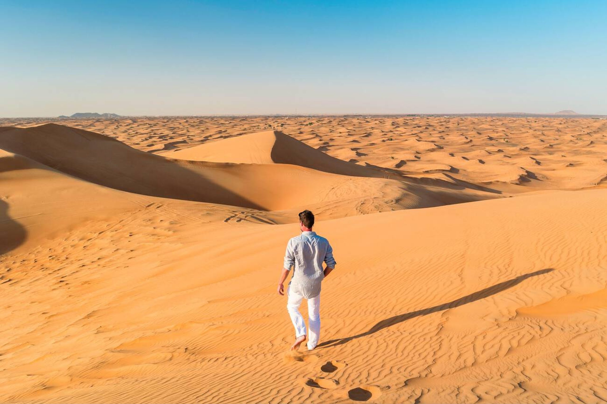 7-Day Dubai & Abu Dhabi Luxury Tour – Innovation, Culture & Arabian Elegance